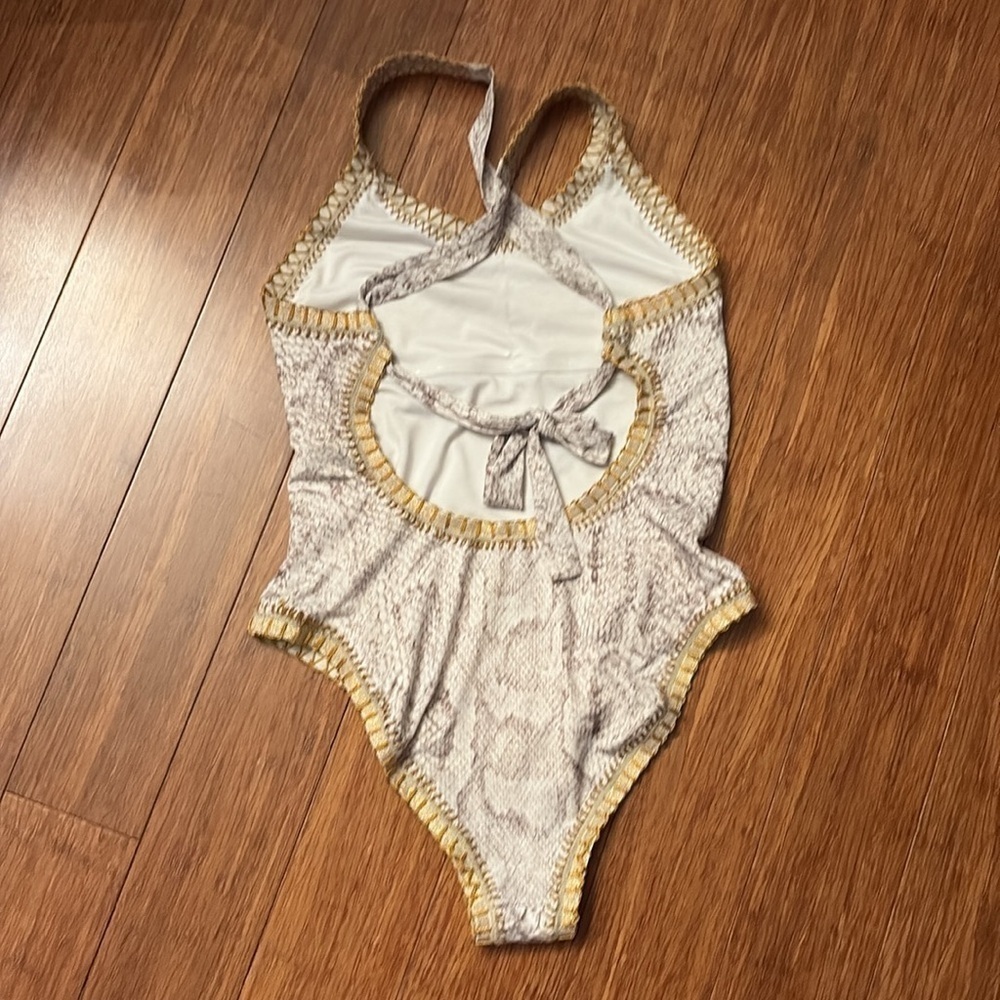 Platinum swimwear- Elegant Cream snakeskin pattern  Women's Swimsuit- size small - Picture 6 of 6